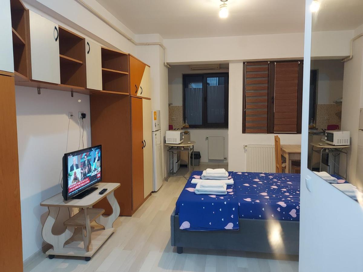 Bya Concept Apartment Iasi Exterior photo